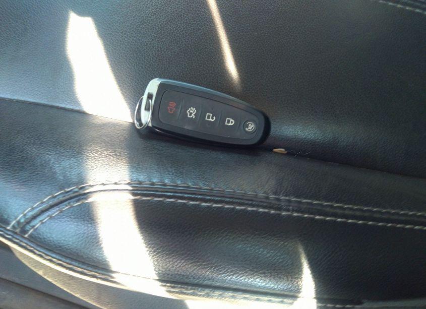 Photo 11 of 2013 Ford Focus TITANIUM (VIN 1FADP3N20DL230978)