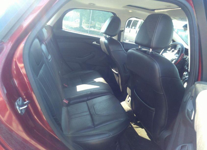 Photo 8 of 2013 Ford Focus TITANIUM (VIN 1FADP3N20DL230978)