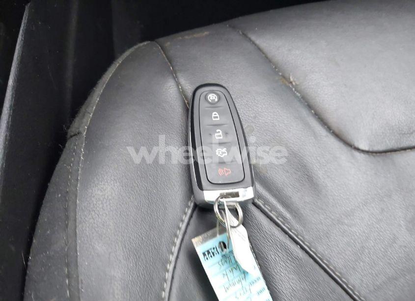 Photo 11 of 2015 Ford Focus TITANIUM (VIN 1FADP3N20FL285935)