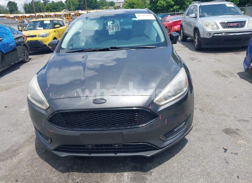 Photo 12 of 2016 Ford Focus TITANIUM (VIN 1FADP3N20GL275763)
