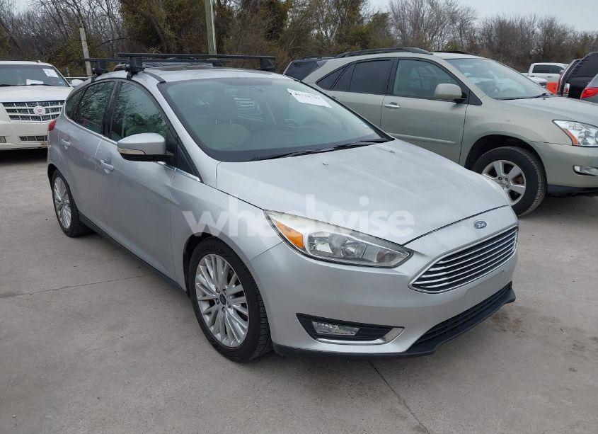 2017 Ford Focus TITANIUM (VIN 1FADP3N20HL291351) main photo