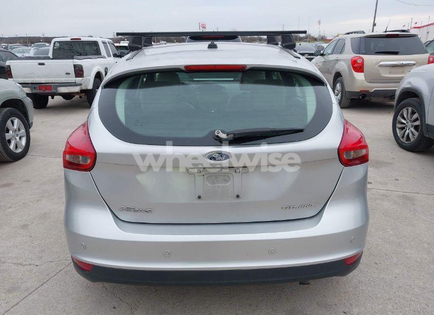 Photo 16 of 2017 Ford Focus TITANIUM (VIN 1FADP3N20HL291351)