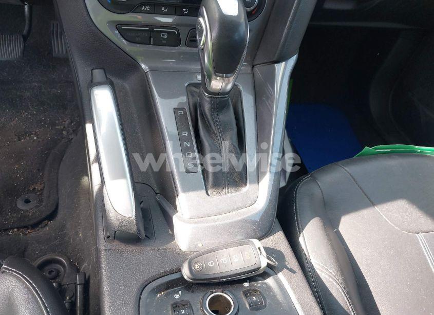 Photo 11 of 2013 Ford Focus TITANIUM (VIN 1FADP3N21DL108713)