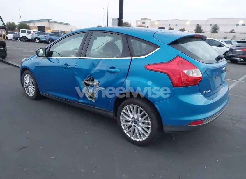 Photo 3 of 2013 Ford Focus TITANIUM (VIN 1FADP3N21DL108713)