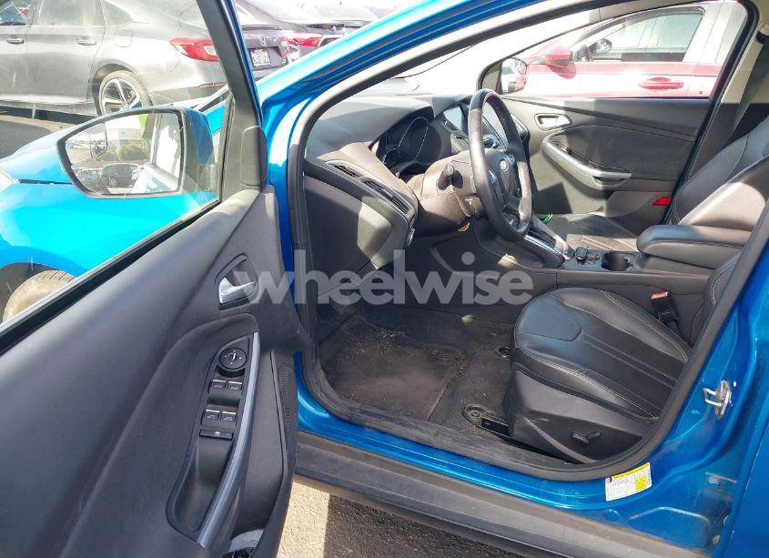 Photo 5 of 2013 Ford Focus TITANIUM (VIN 1FADP3N21DL108713)