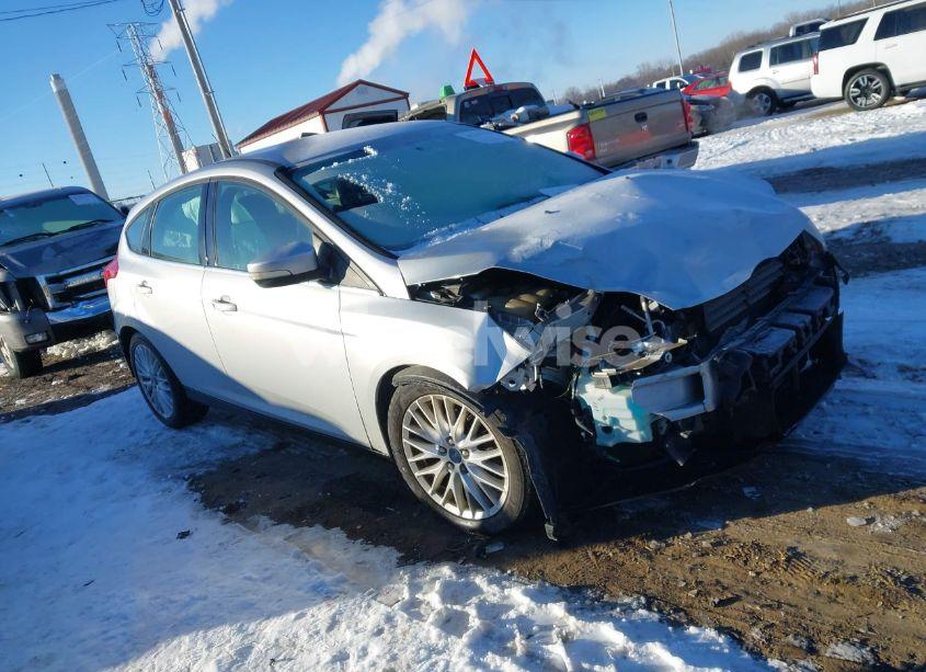 2013 Ford Focus TITANIUM (VIN 1FADP3N21DL295211) main photo