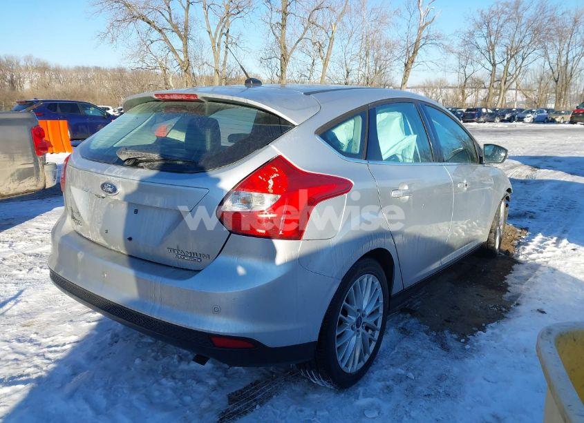 Photo 4 of 2013 Ford Focus TITANIUM (VIN 1FADP3N21DL295211)