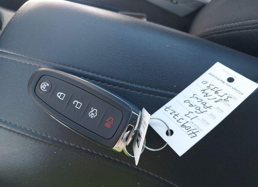 Photo 11 of 2013 Ford Focus TITANIUM (VIN 1FADP3N21DL359330)