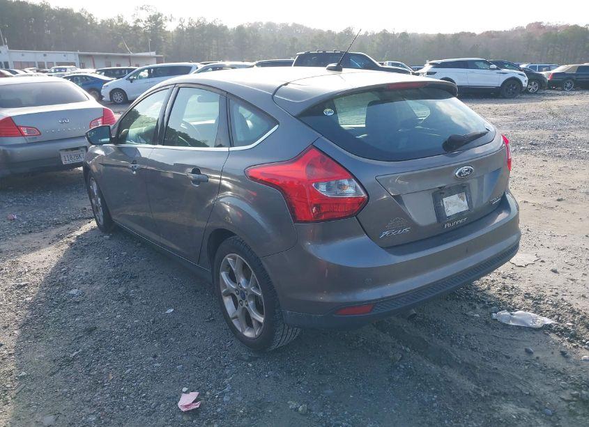 Photo 3 of 2013 Ford Focus TITANIUM (VIN 1FADP3N21DL359330)