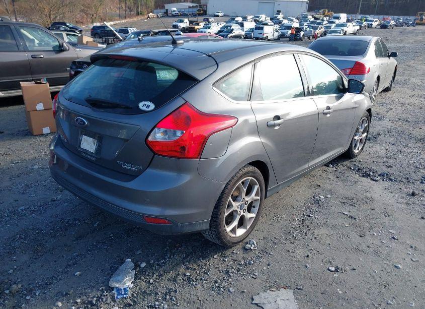 Photo 4 of 2013 Ford Focus TITANIUM (VIN 1FADP3N21DL359330)