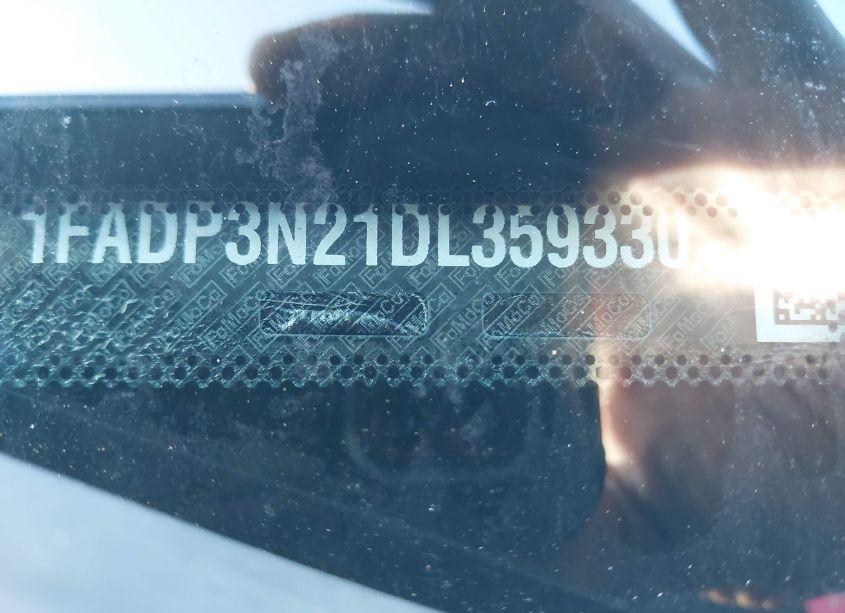 Photo 9 of 2013 Ford Focus TITANIUM (VIN 1FADP3N21DL359330)