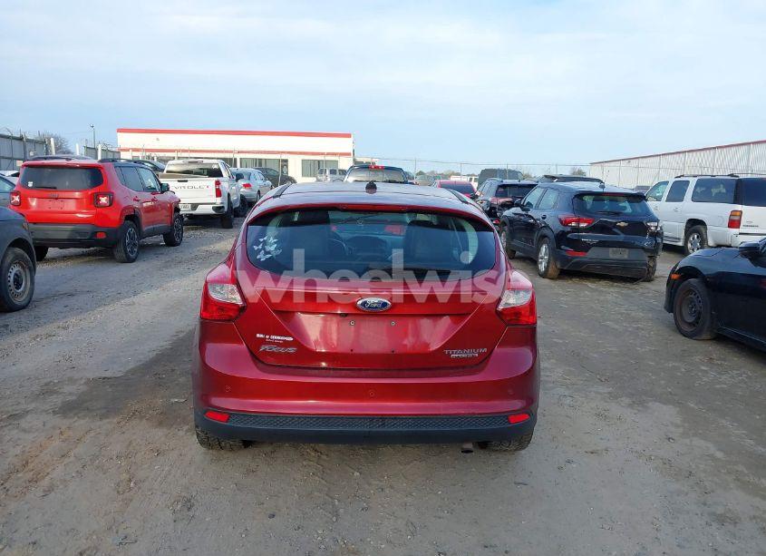 Photo 16 of 2013 Ford Focus TITANIUM (VIN 1FADP3N21DL378878)
