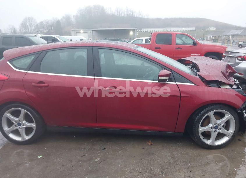 Photo 14 of 2014 Ford Focus TITANIUM (VIN 1FADP3N21EL262808)