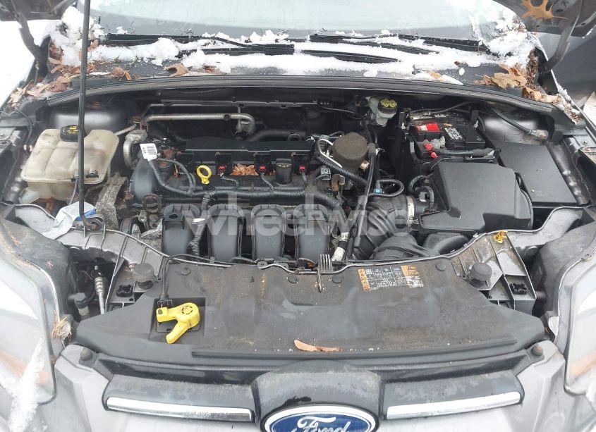 Photo 10 of 2014 Ford Focus TITANIUM (VIN 1FADP3N21EL401691)