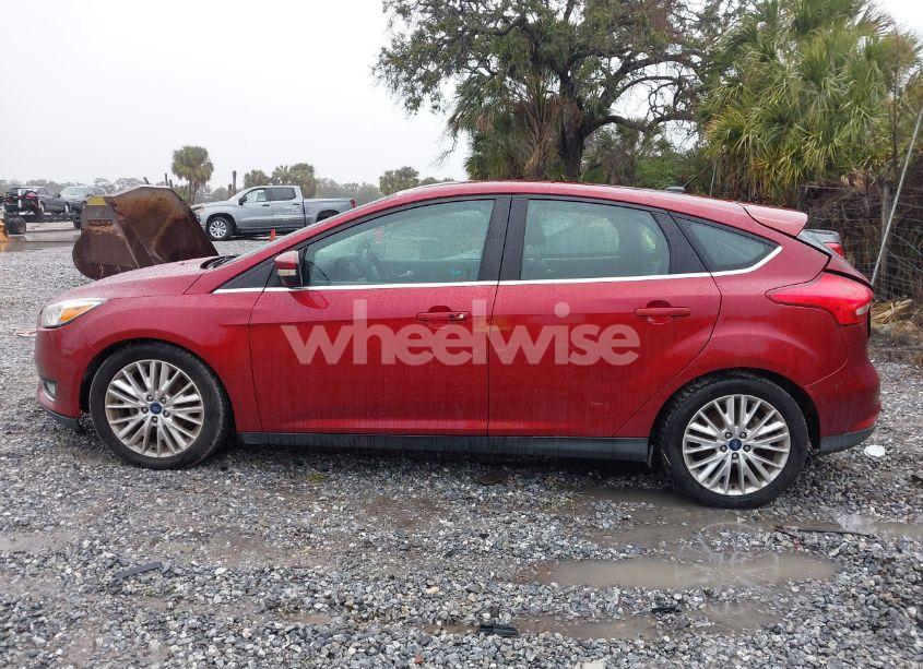 Photo 14 of 2015 Ford Focus TITANIUM (VIN 1FADP3N21FL379578)