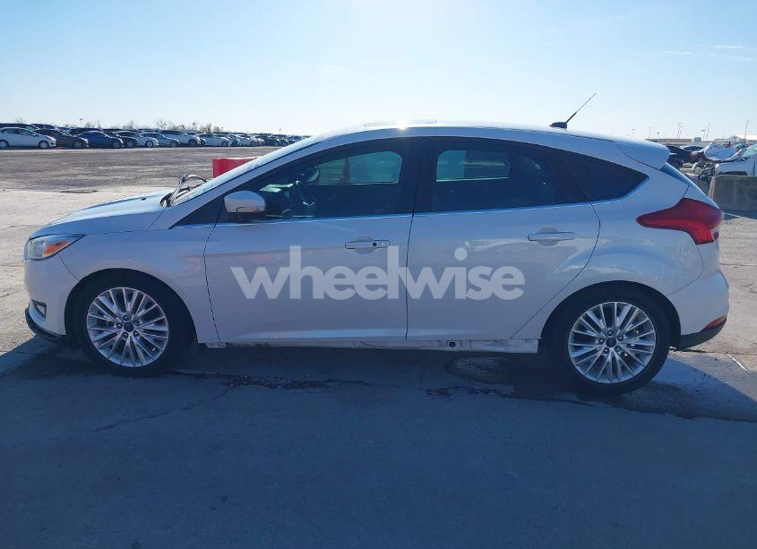 Photo 15 of 2017 Ford Focus TITANIUM (VIN 1FADP3N21HL309873)