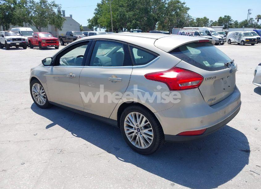 Photo 3 of 2017 Ford Focus TITANIUM (VIN 1FADP3N21HL327581)
