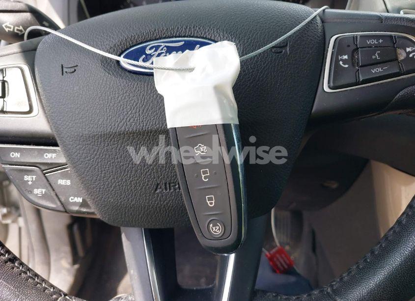 Photo 11 of 2018 Ford Focus TITANIUM (VIN 1FADP3N21JL325951)