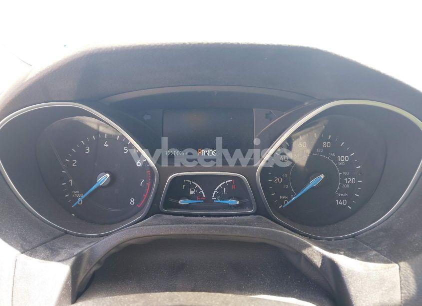 Photo 7 of 2018 Ford Focus TITANIUM (VIN 1FADP3N21JL325951)