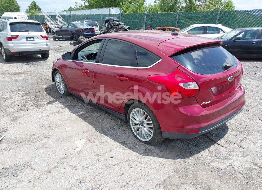 Photo 3 of 2013 Ford Focus TITANIUM (VIN 1FADP3N22DL129912)