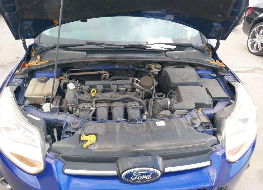 Photo 10 of 2014 Ford Focus TITANIUM (VIN 1FADP3N22EL195894)
