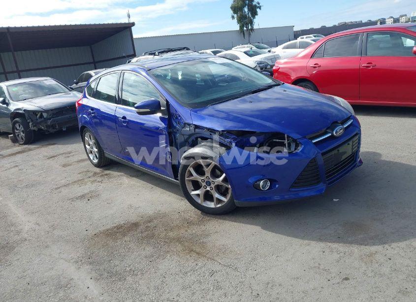 2014 Ford Focus TITANIUM (VIN 1FADP3N22EL298362) main photo