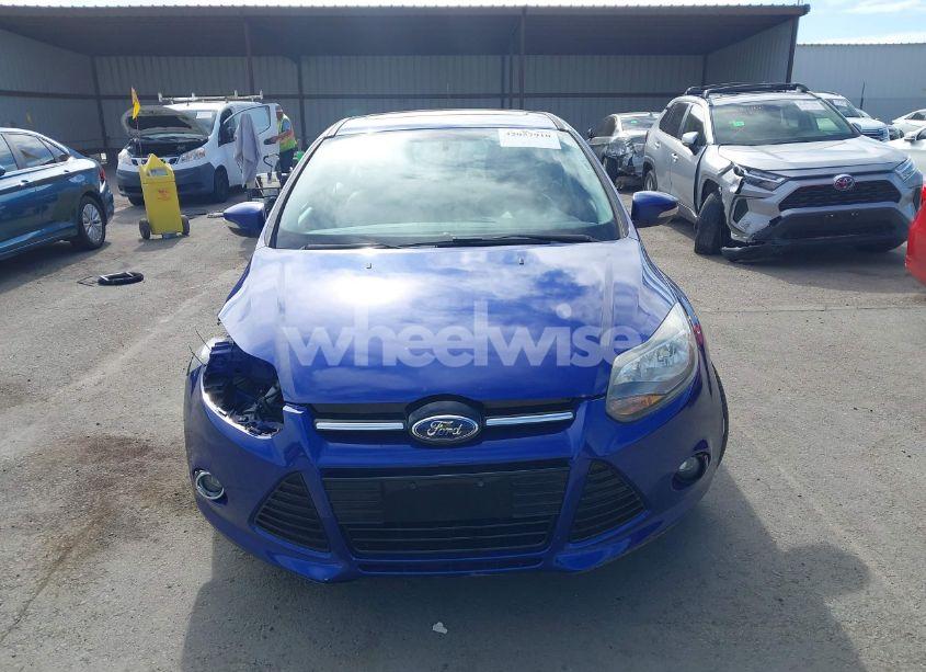 Photo 13 of 2014 Ford Focus TITANIUM (VIN 1FADP3N22EL298362)