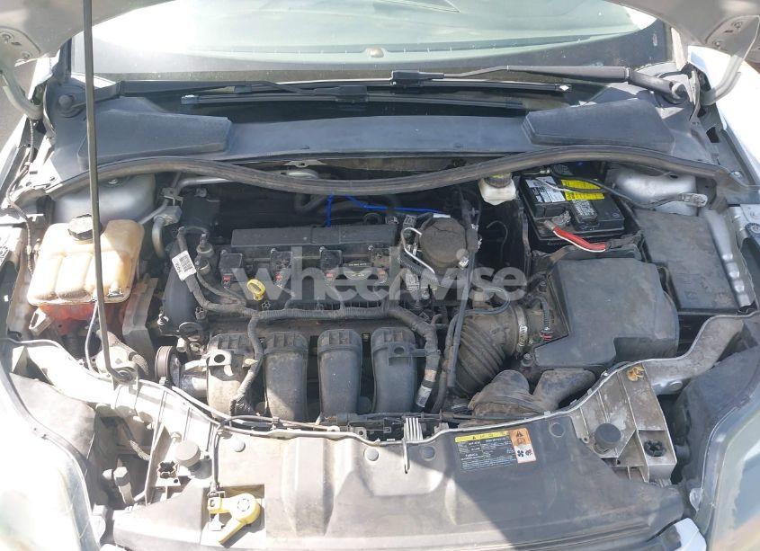 Photo 10 of 2014 Ford Focus TITANIUM (VIN 1FADP3N22EL317329)