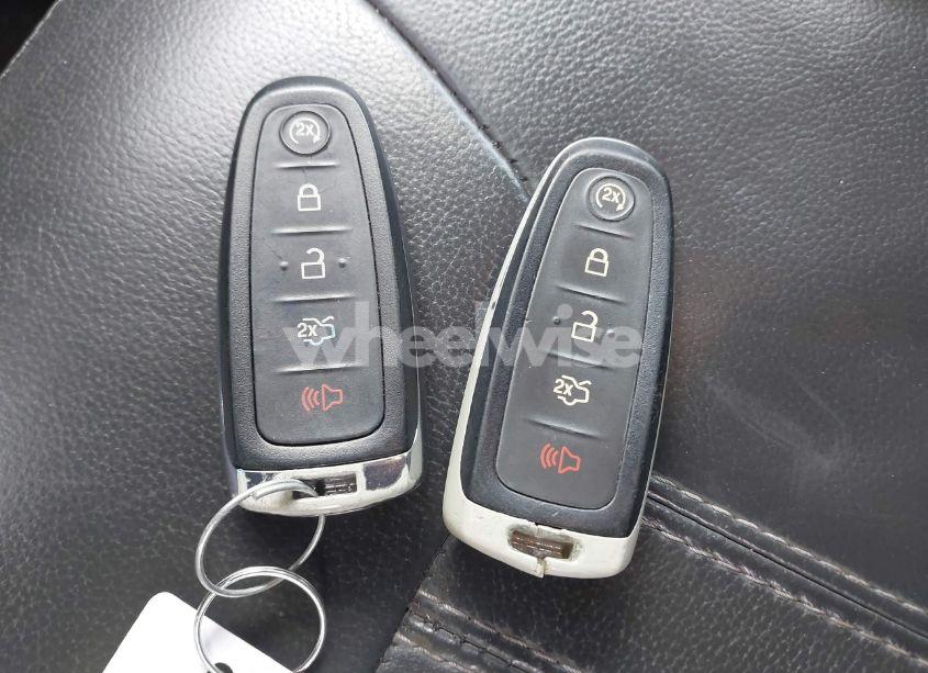 Photo 11 of 2014 Ford Focus TITANIUM (VIN 1FADP3N22EL418645)