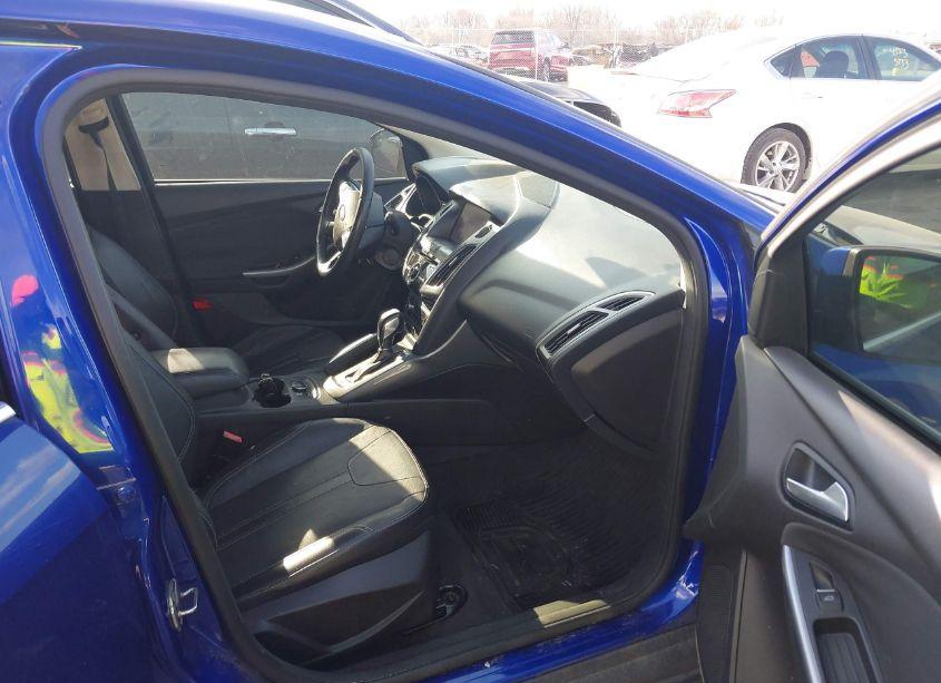 Photo 5 of 2013 Ford Focus TITANIUM (VIN 1FADP3N23DL242834)