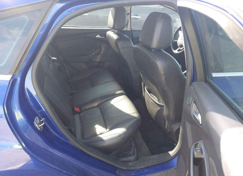 Photo 8 of 2013 Ford Focus TITANIUM (VIN 1FADP3N23DL242834)
