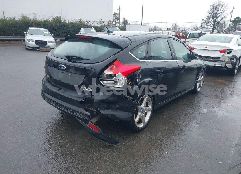 Photo 4 of 2014 Ford Focus TITANIUM (VIN 1FADP3N23EL152603)