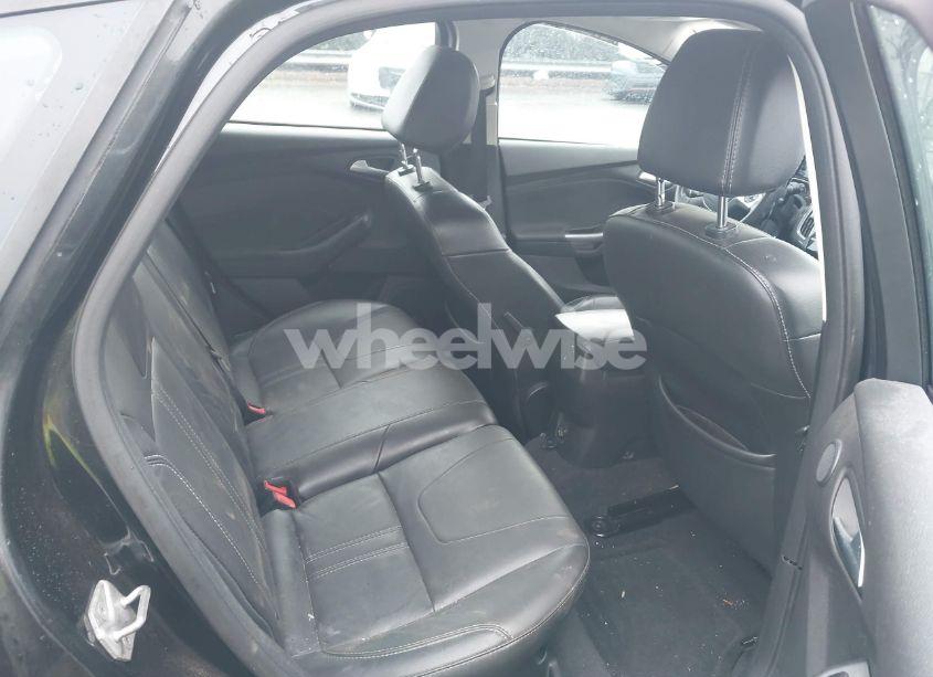 Photo 8 of 2014 Ford Focus TITANIUM (VIN 1FADP3N23EL152603)