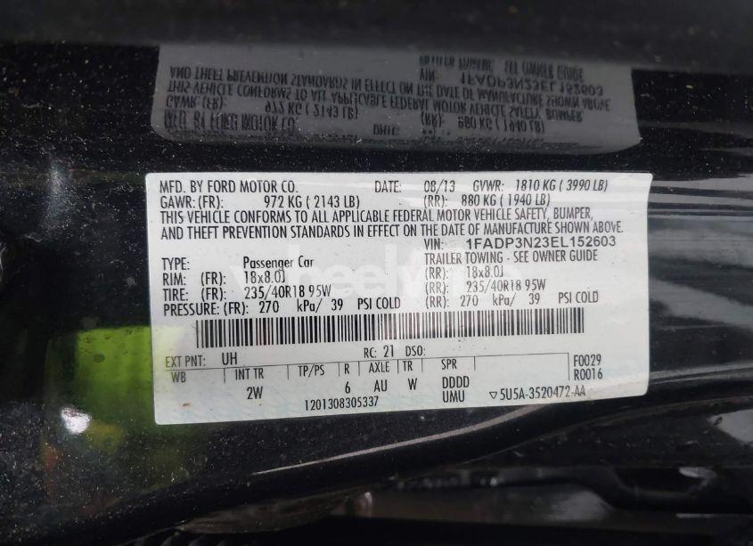 Photo 9 of 2014 Ford Focus TITANIUM (VIN 1FADP3N23EL152603)