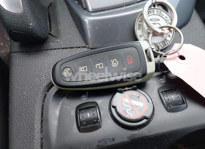 Photo 11 of 2014 Ford Focus TITANIUM (VIN 1FADP3N23EL166033)