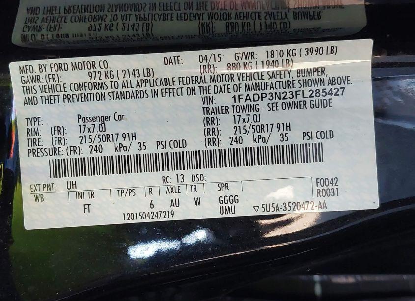 Photo 9 of 2015 Ford Focus TITANIUM (VIN 1FADP3N23FL285427)