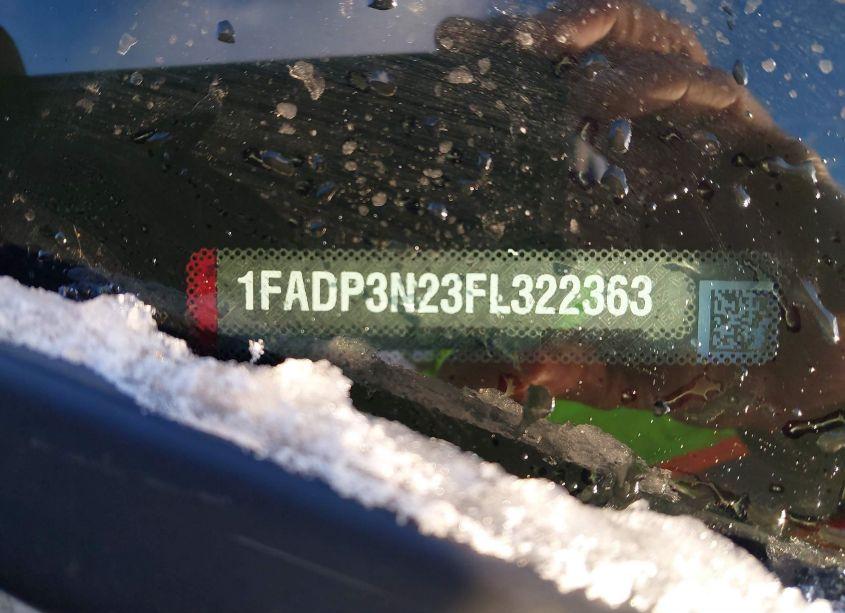 Photo 9 of 2015 Ford Focus TITANIUM (VIN 1FADP3N23FL322363)