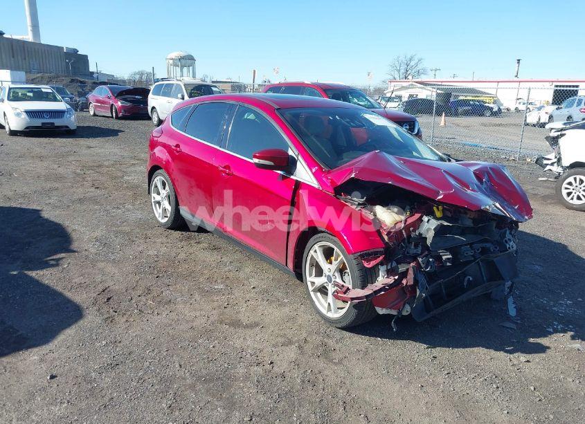 2016 Ford Focus TITANIUM (VIN 1FADP3N23GL245236) main photo