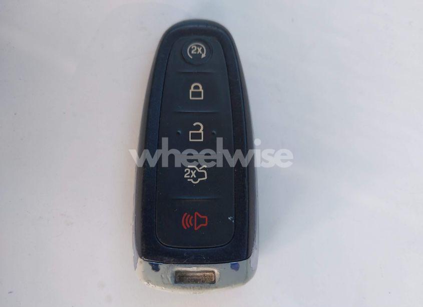 Photo 11 of 2016 Ford Focus TITANIUM (VIN 1FADP3N23GL245236)