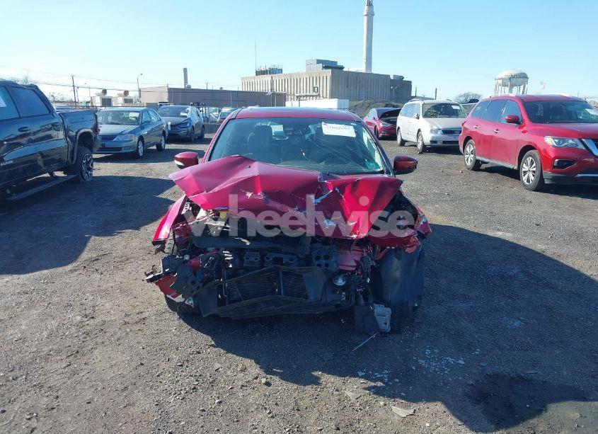 Photo 12 of 2016 Ford Focus TITANIUM (VIN 1FADP3N23GL245236)