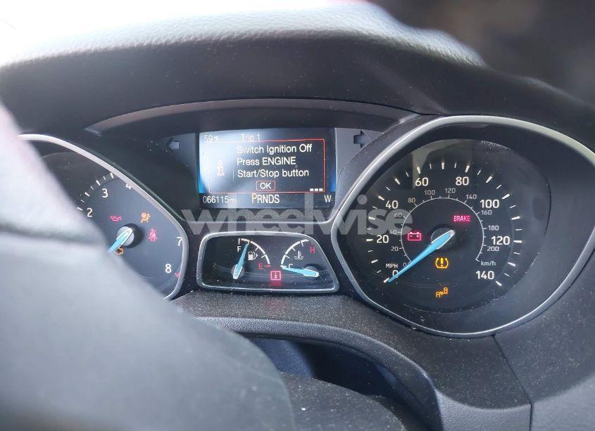 Photo 7 of 2016 Ford Focus TITANIUM (VIN 1FADP3N23GL245236)