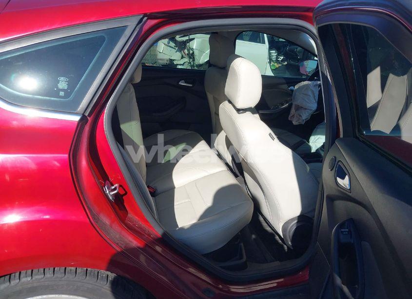 Photo 8 of 2016 Ford Focus TITANIUM (VIN 1FADP3N23GL245236)