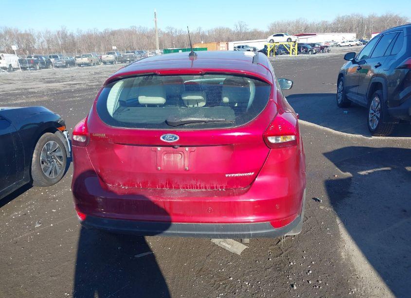 Photo 16 of 2016 Ford Focus TITANIUM (VIN 1FADP3N23GL295411)