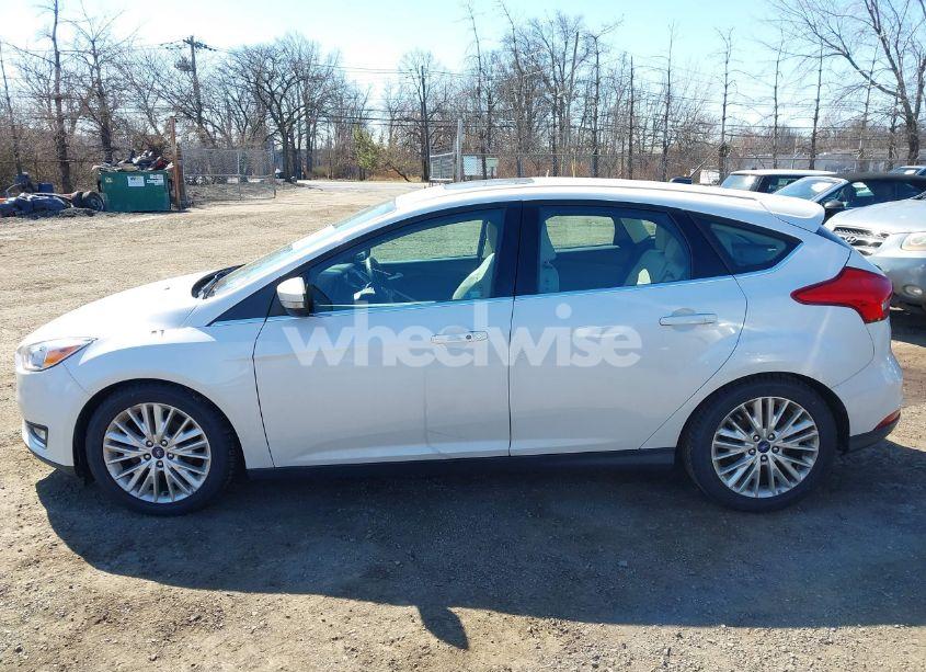 Photo 14 of 2017 Ford Focus TITANIUM (VIN 1FADP3N23HL287195)