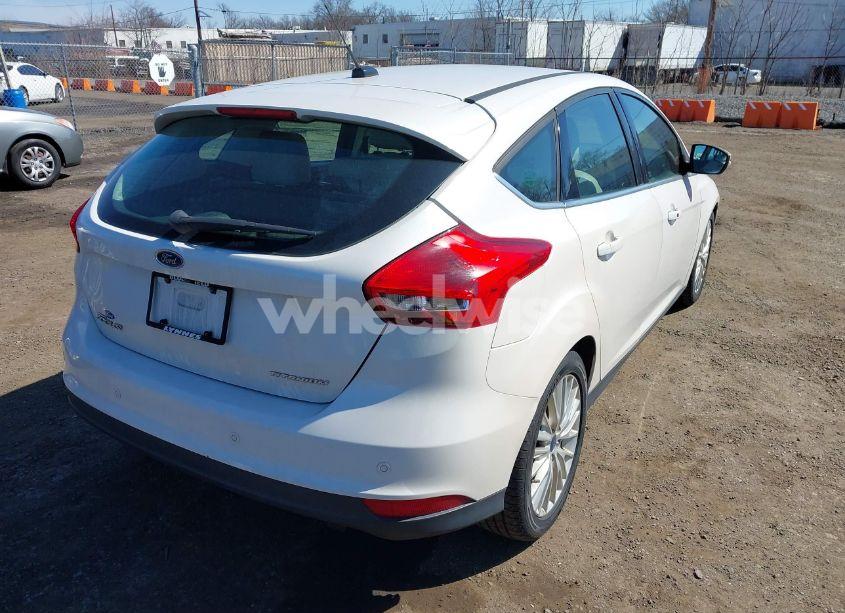 Photo 4 of 2017 Ford Focus TITANIUM (VIN 1FADP3N23HL287195)