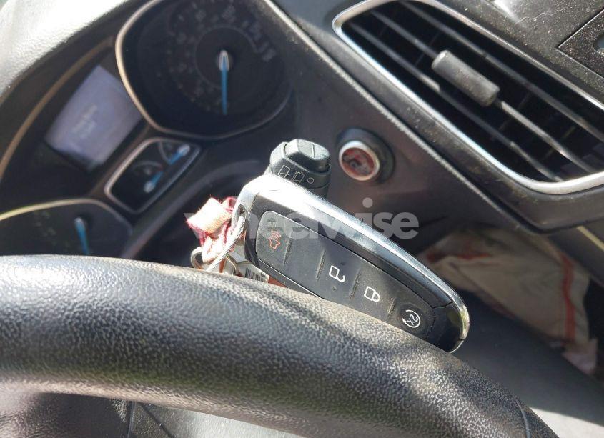 Photo 11 of 2018 Ford Focus TITANIUM (VIN 1FADP3N23JL280589)