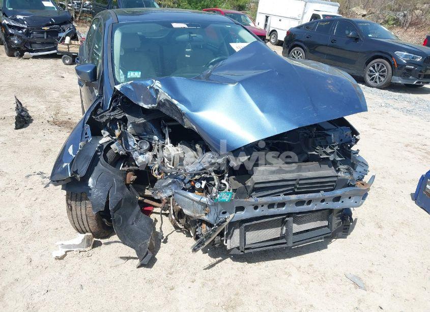 Photo 6 of 2018 Ford Focus TITANIUM (VIN 1FADP3N23JL280589)