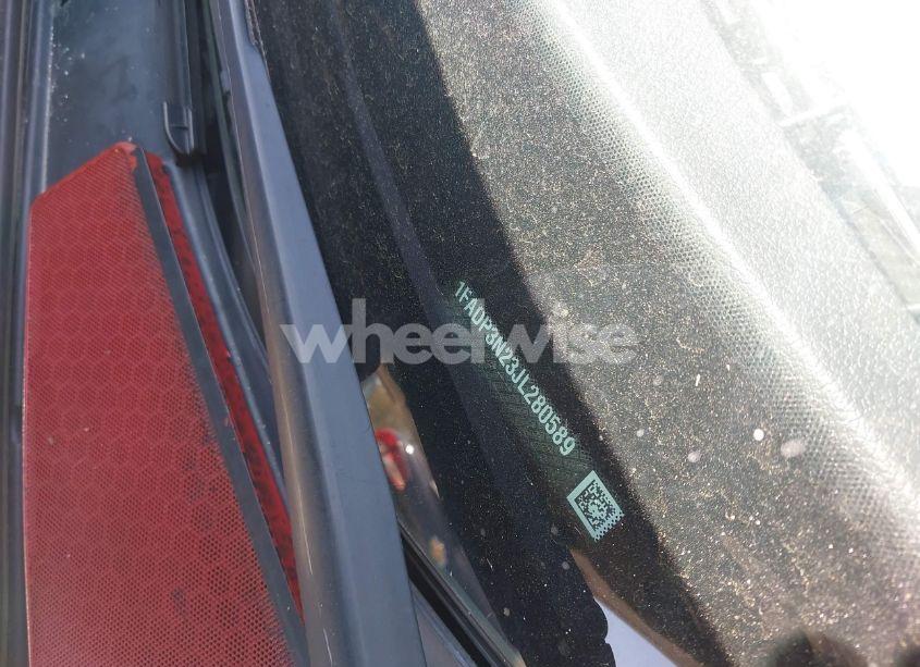 Photo 9 of 2018 Ford Focus TITANIUM (VIN 1FADP3N23JL280589)