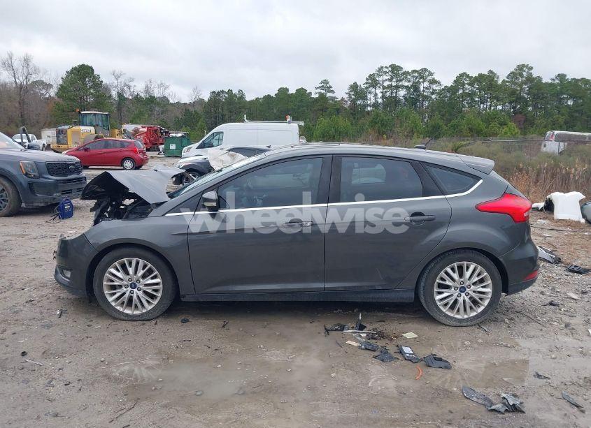 Photo 14 of 2018 Ford Focus TITANIUM (VIN 1FADP3N23JL289244)