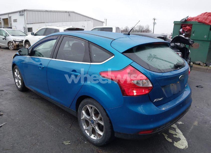 Photo 3 of 2013 Ford Focus TITANIUM (VIN 1FADP3N24DL136568)